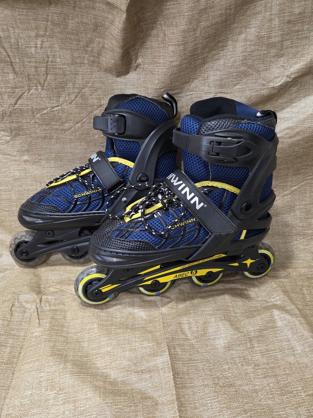 Schwinn Abec-5 Inline Skates Blue Roller Blades Youth Adjustable Size 5-8 Jr